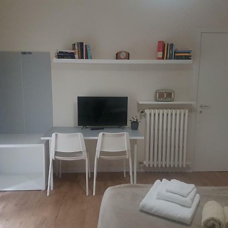 Affittacamere La Scala Lecco Ngoại thất bức ảnh